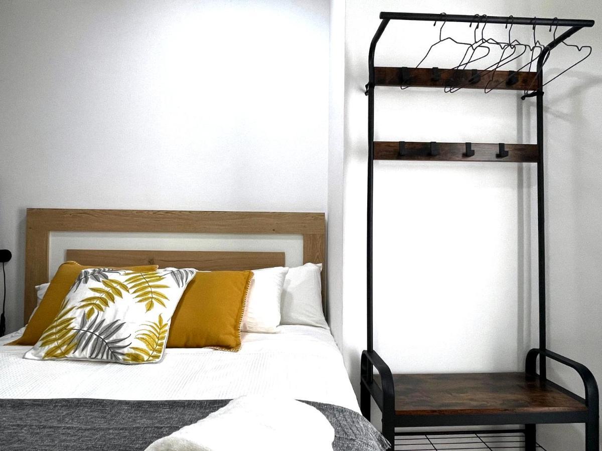 Barcelona Cozy Apartment Л'Успіталет-да-Любрагат Екстер'єр фото
